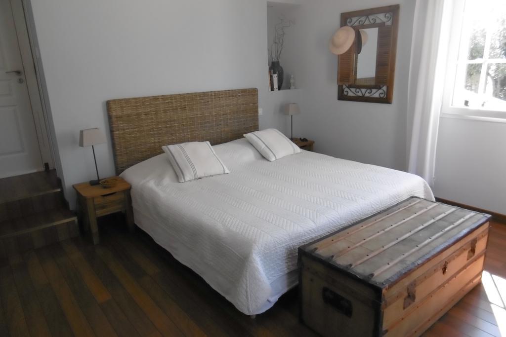 Chambres D'Hotes La Colombiere โกลอมบิเย่ส์ ภายนอก รูปภาพ
